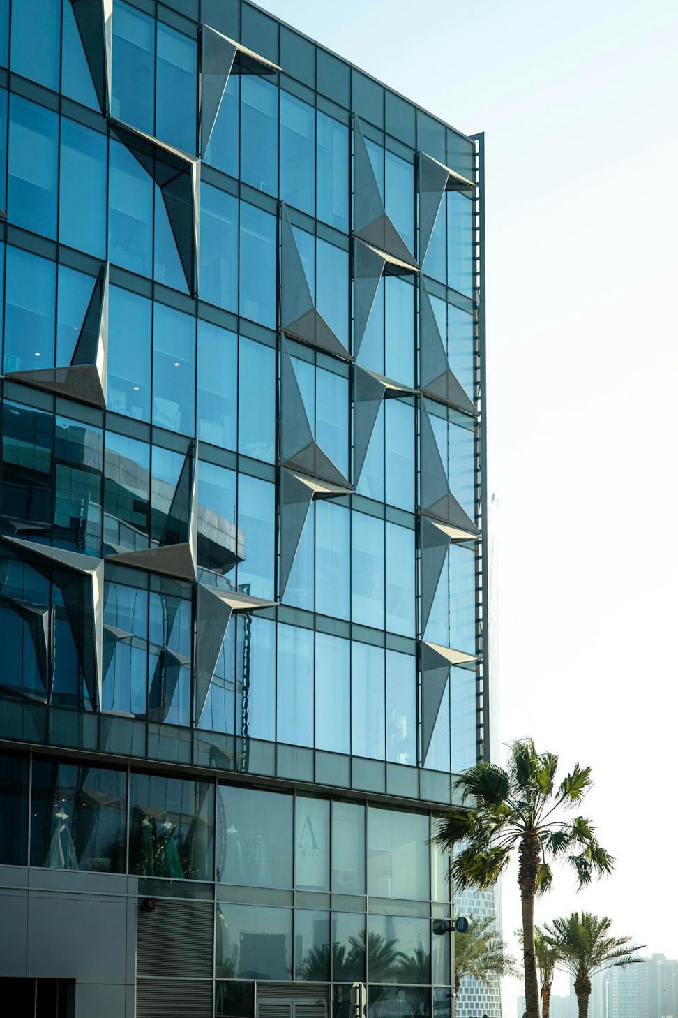 Sustainable commercial building